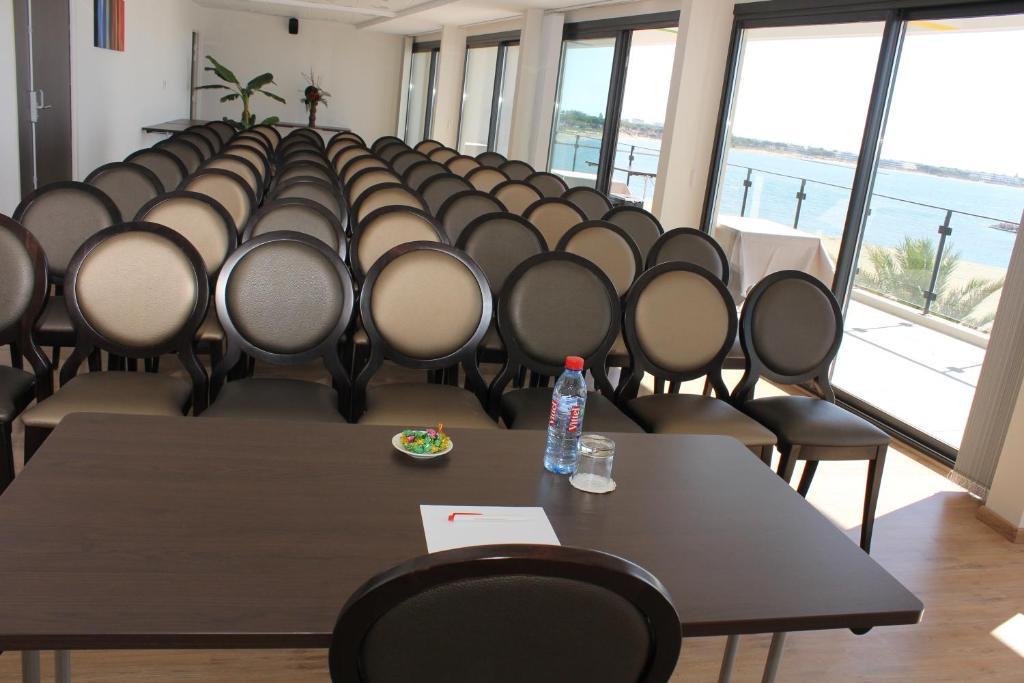 Hotel Restaurant Splendid Camargue لو غراو دو روا المظهر الخارجي الصورة